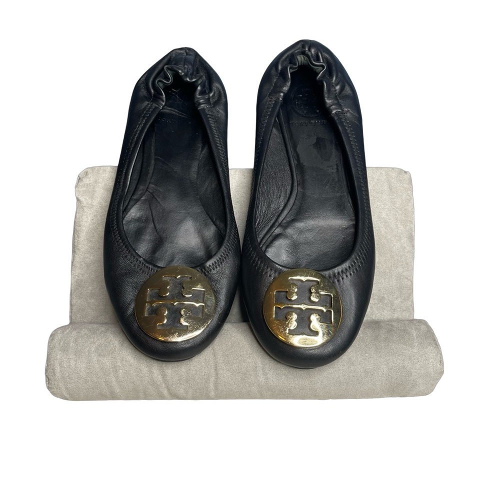 Tory Burch Black Ballet Reva leather gold large logo flats. Women size 6M